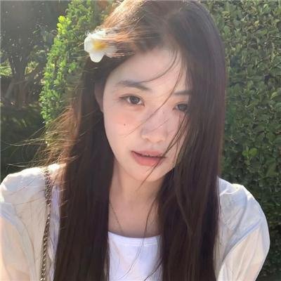 红粉妖魔